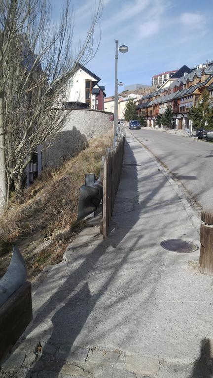 Apartamento Edificio Serraneu. Sierra Nevada. Granada Bagian luar foto